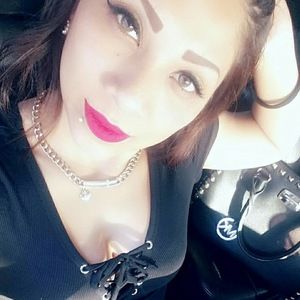 Meet your Posher, Marisol